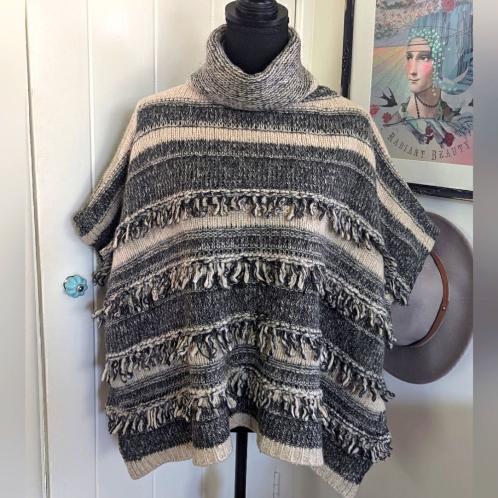 Max & Co S Knit Fringe Wool Mohair Poncho Sweater Western Lagenlook Countryside